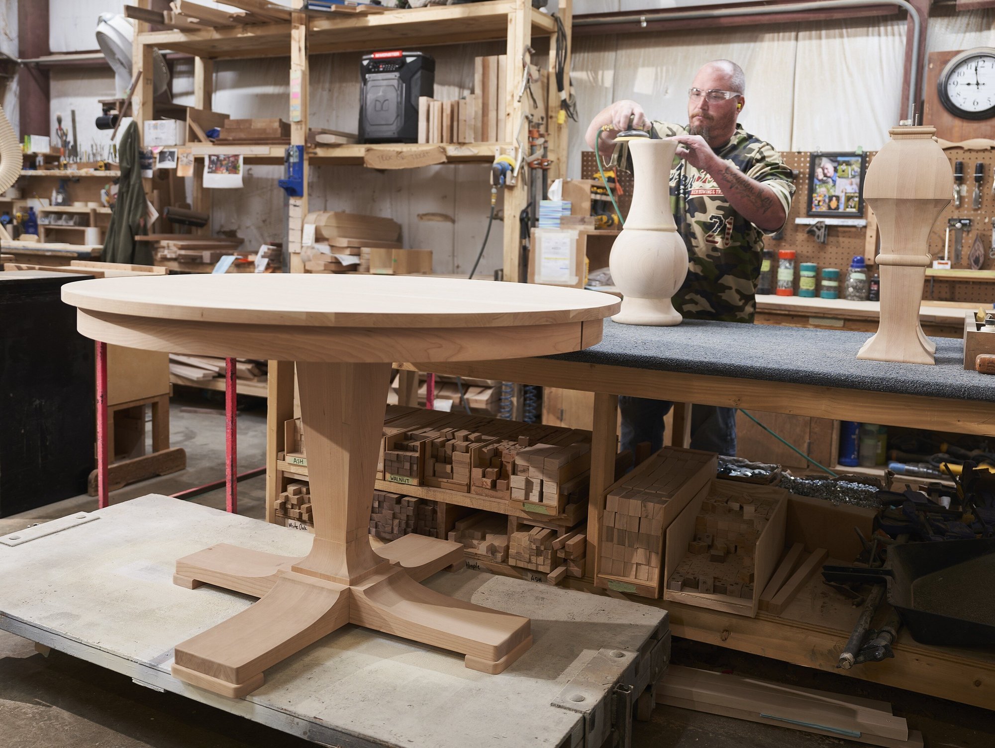 Factory_Table_01_015-2